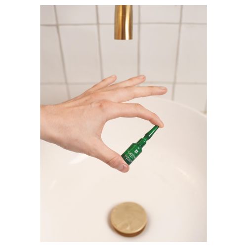 Triphasic Reactional rituel antichute 12 x 5 ml + Shampooing Triphasic 100 ml Offert