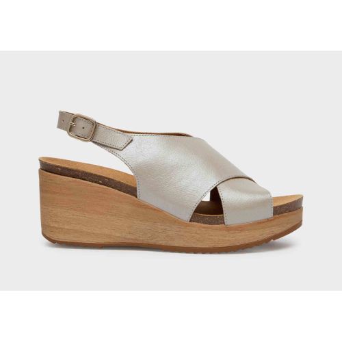 MILOS Laminated Leather Platinum (Gold)