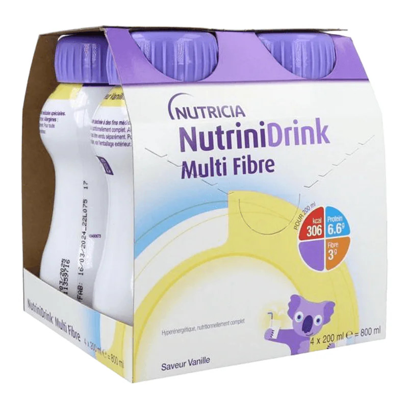 Pack de quatre bouteilles NutriniDrink Multi Fibre Vanille 200 ml de Nutricia dans un porte-carton v