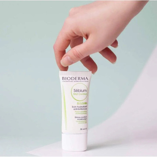 Bioderma Anti-Bril Matifiant : 12h d'hydratation & peau lisse
