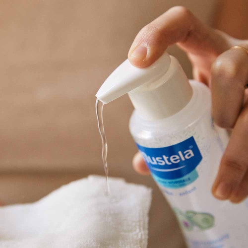 MUSTELA Eau Nettoyante Avocat 300ml - Douceur et Apaisement