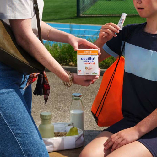 Boiron Oscillo Vitalité Enfant 30 Sticks Énergie et Vitalité Enfants