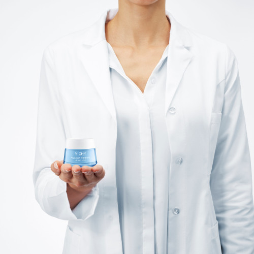 Crème Vichy Aqualia Thermal : Hydratation 48h, peau éclatante