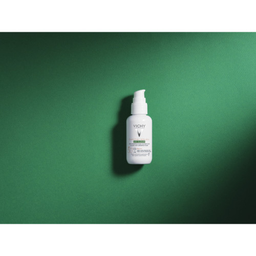 Capital Soleil UV-Clear Fluide Anti-Imperfections SPF50+ 40 ml