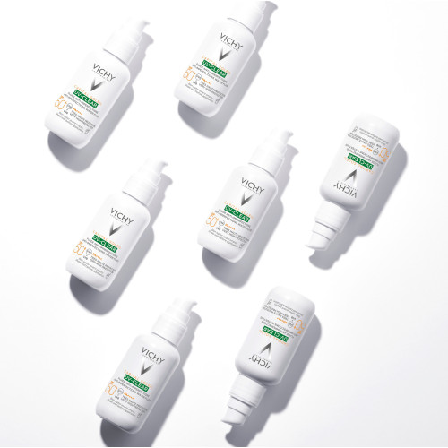 Capital Soleil UV-Clear Fluide Anti-Imperfections SPF50+ 40 ml