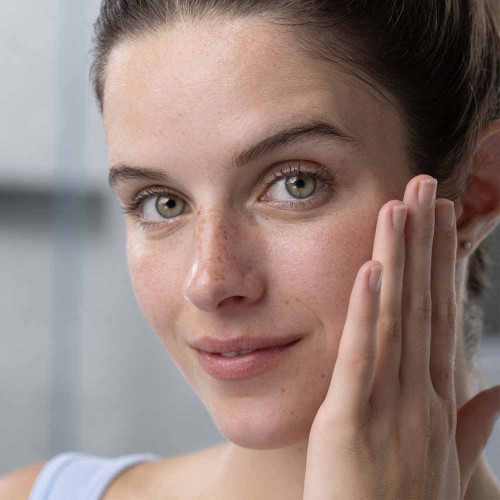 SVR Physiopure Tonique 200 ml Peau Radieuse et Apaisée Pharma360