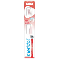 Brosse à dents Meridol : Souplesse pour gencives sensibles