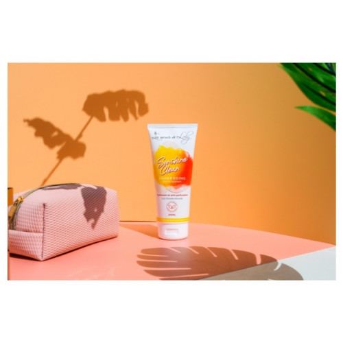 Shampoing Loly Sunshine Clean : Nettoyage apaisant anti-pelliculaire