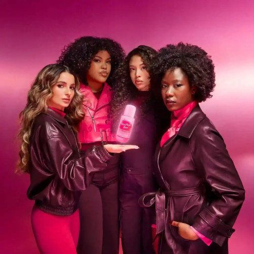 Pink Power Bond : Soin Express Sans Rinçage pour Cheveux Fragilisés